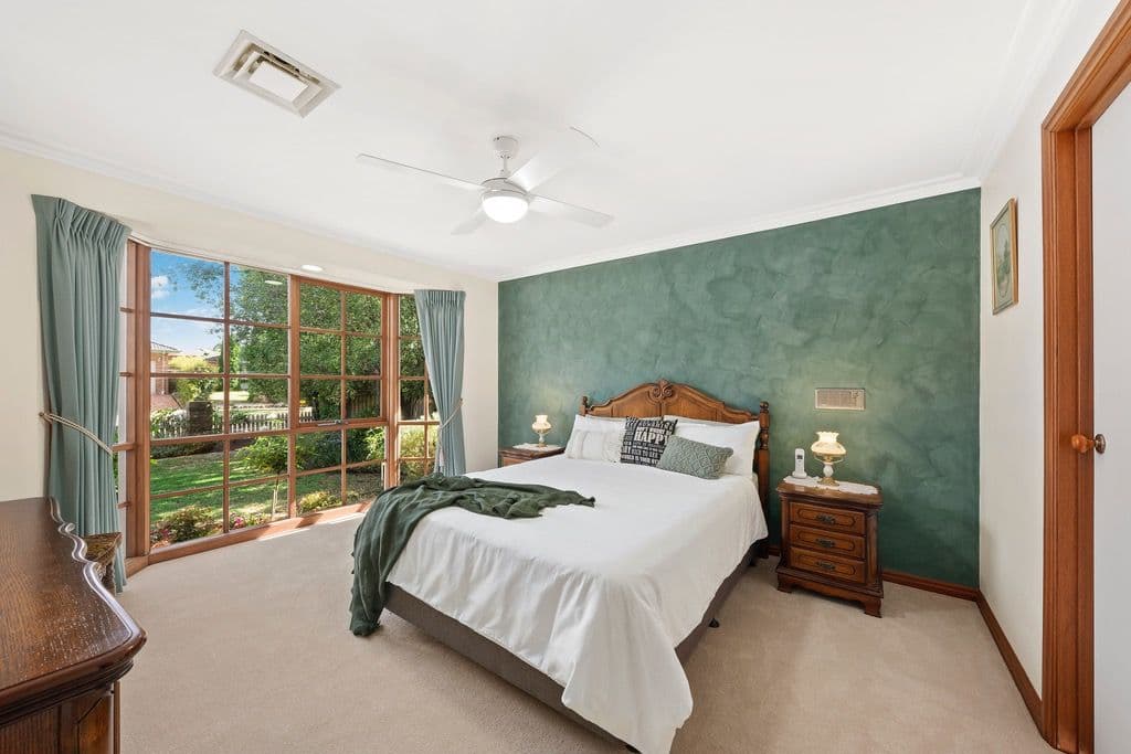 21 Hancock Drive, Ferntree Gully VIC 3156, Ferntree Gully - Thumbnail 2