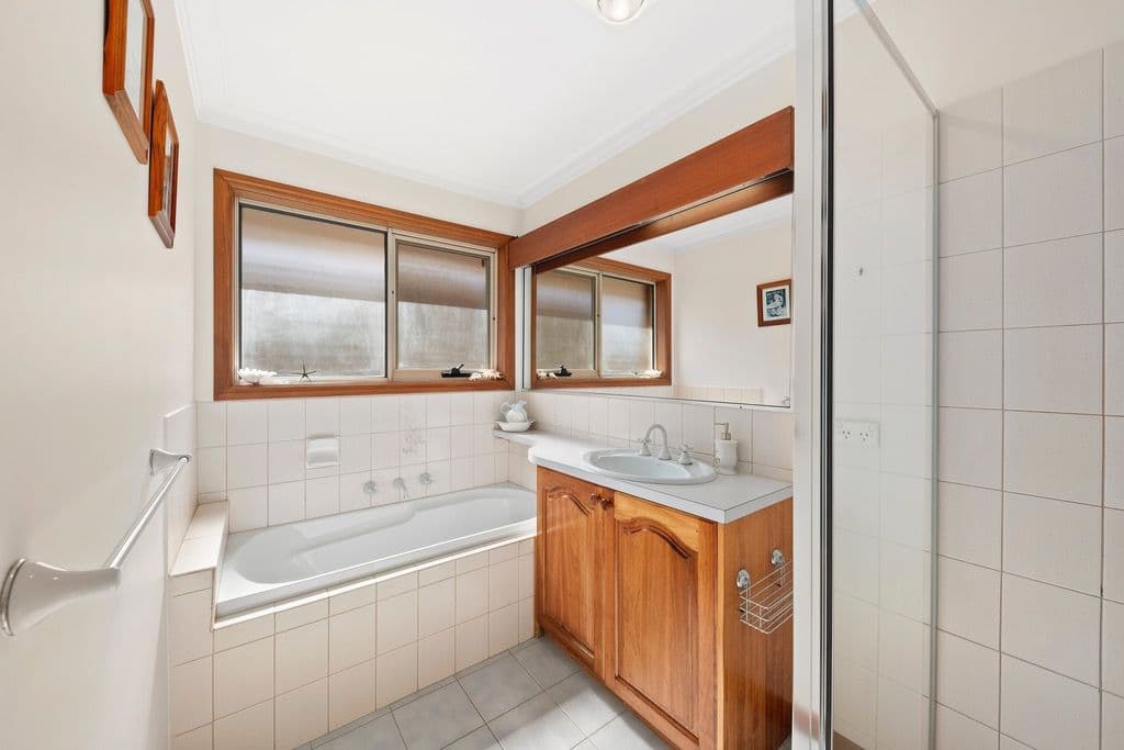 21 Hancock Drive, Ferntree Gully VIC 3156, Ferntree Gully - Thumbnail 6