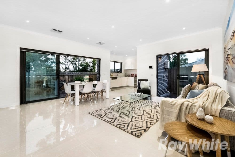 19 Dion Road, Glen Waverley VIC 3150, Glen Waverley - Thumbnail 2