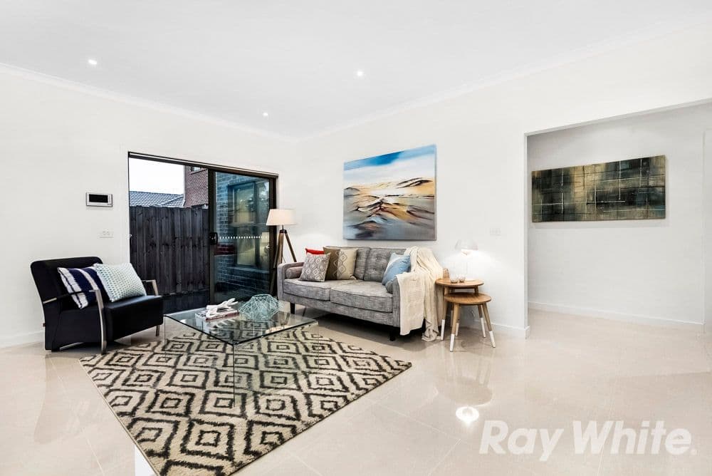 19 Dion Road, Glen Waverley VIC 3150, Glen Waverley - Thumbnail 3