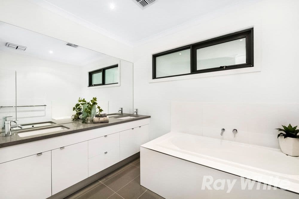 19 Dion Road, Glen Waverley VIC 3150, Glen Waverley - Thumbnail 8