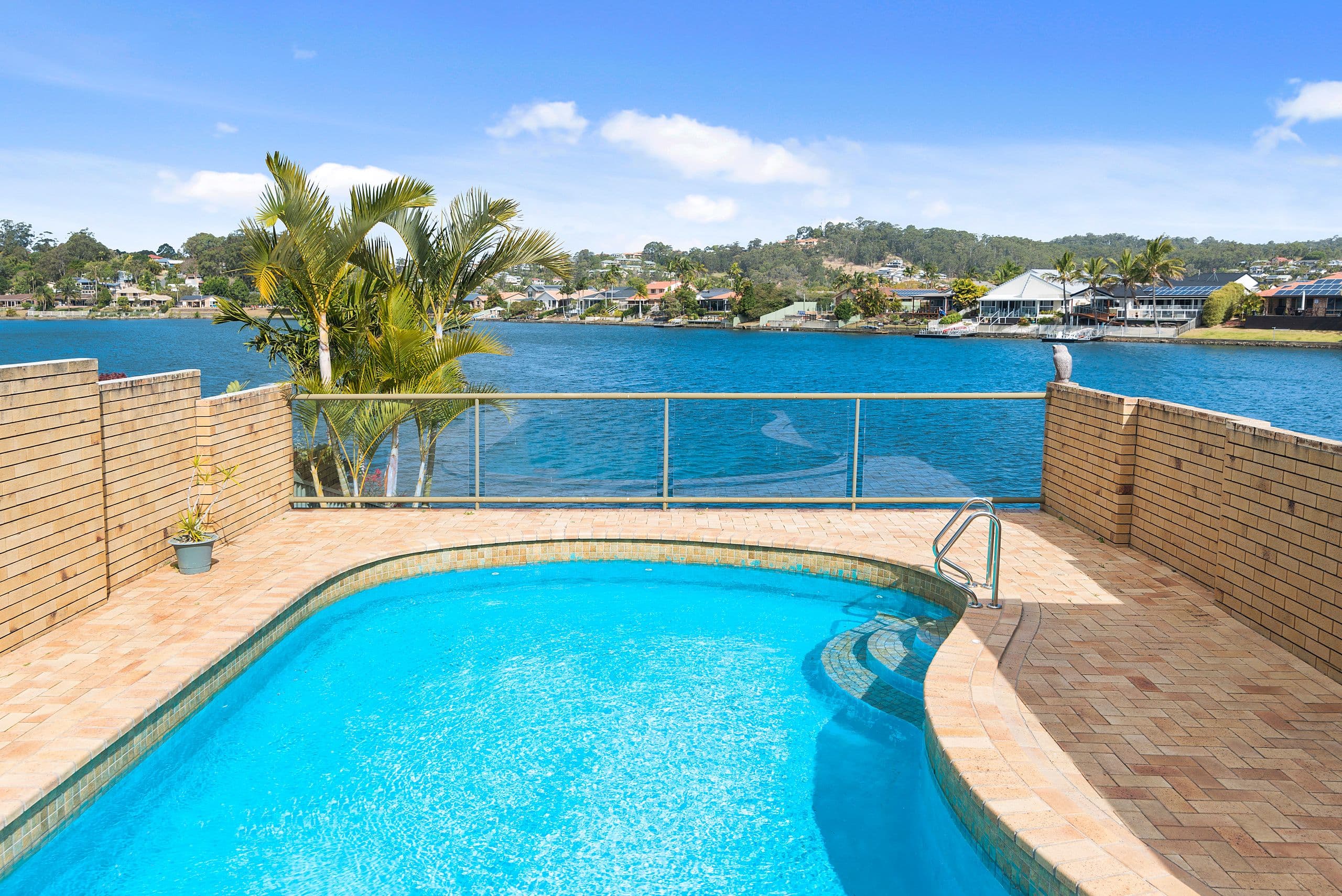 195 Nineteenth Avenue, Elanora QLD 4221, Elanora - Image 1