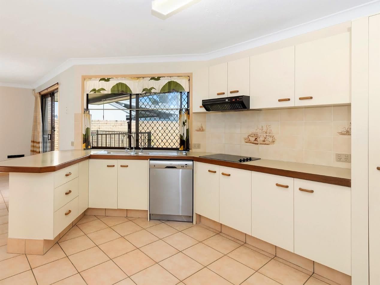 195 Nineteenth Avenue, Elanora QLD 4221, Elanora - Thumbnail 6