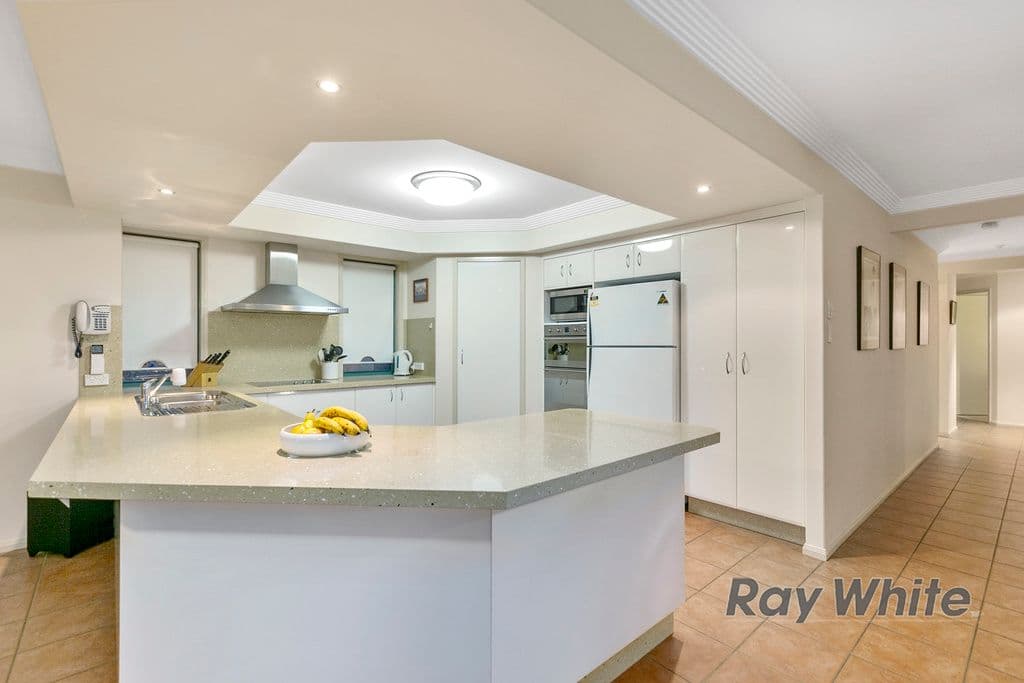 4 Cristella Close, Capalaba QLD 4157, Capalaba - Thumbnail 2