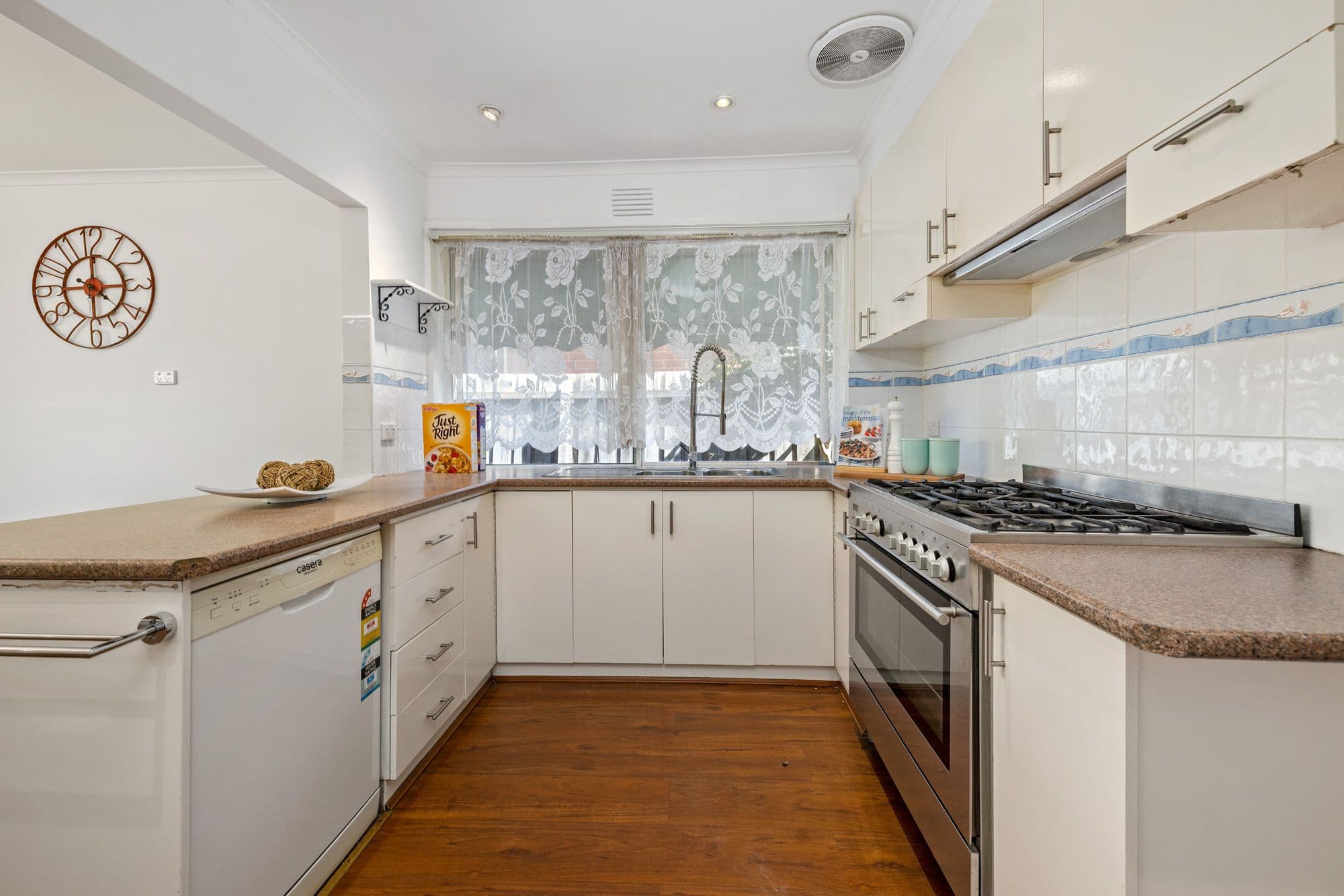 51 Ballan Road, Werribee VIC 3030, Werribee - Thumbnail 5