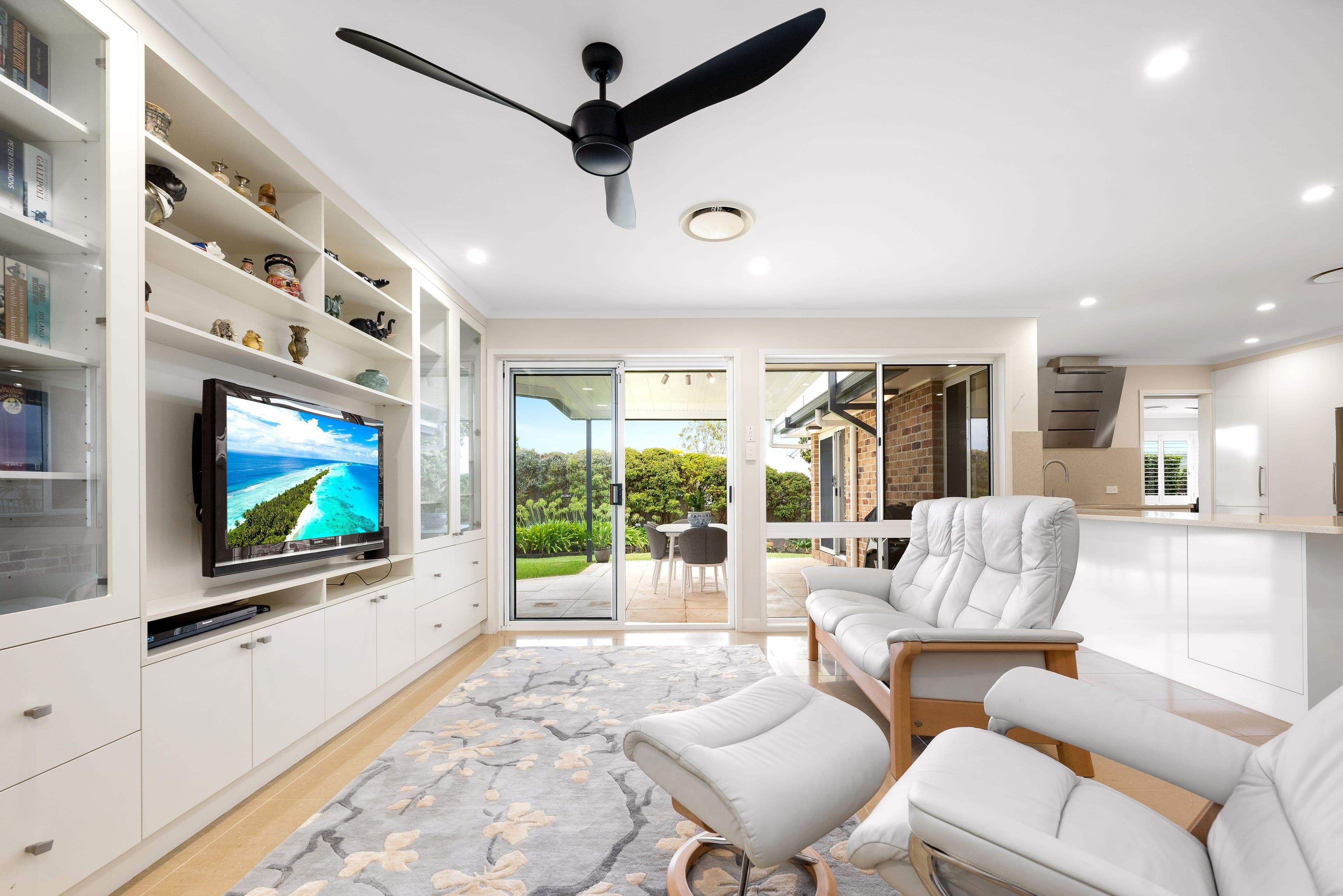 9 Weemala Street, The Gap QLD 4061, The Gap - Thumbnail 2
