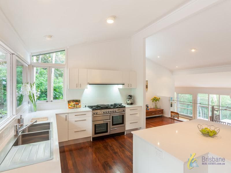 44 Greentrees Avenue, Kenmore Hills - Thumbnail 3