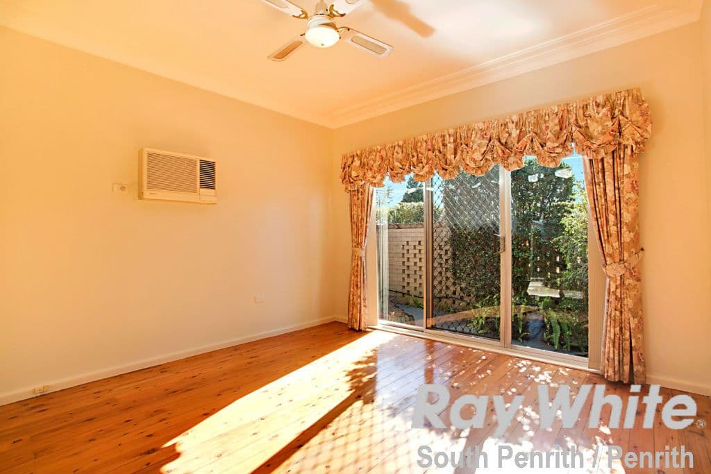 2 Upton Street, South Penrith - Thumbnail 6