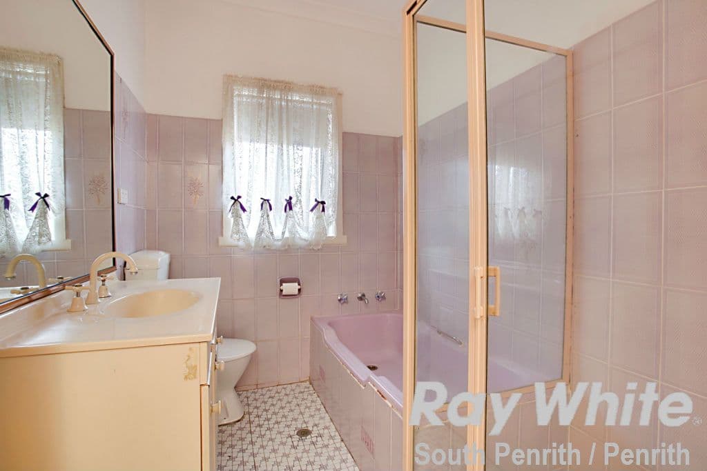 2 Upton Street, South Penrith - Thumbnail 7