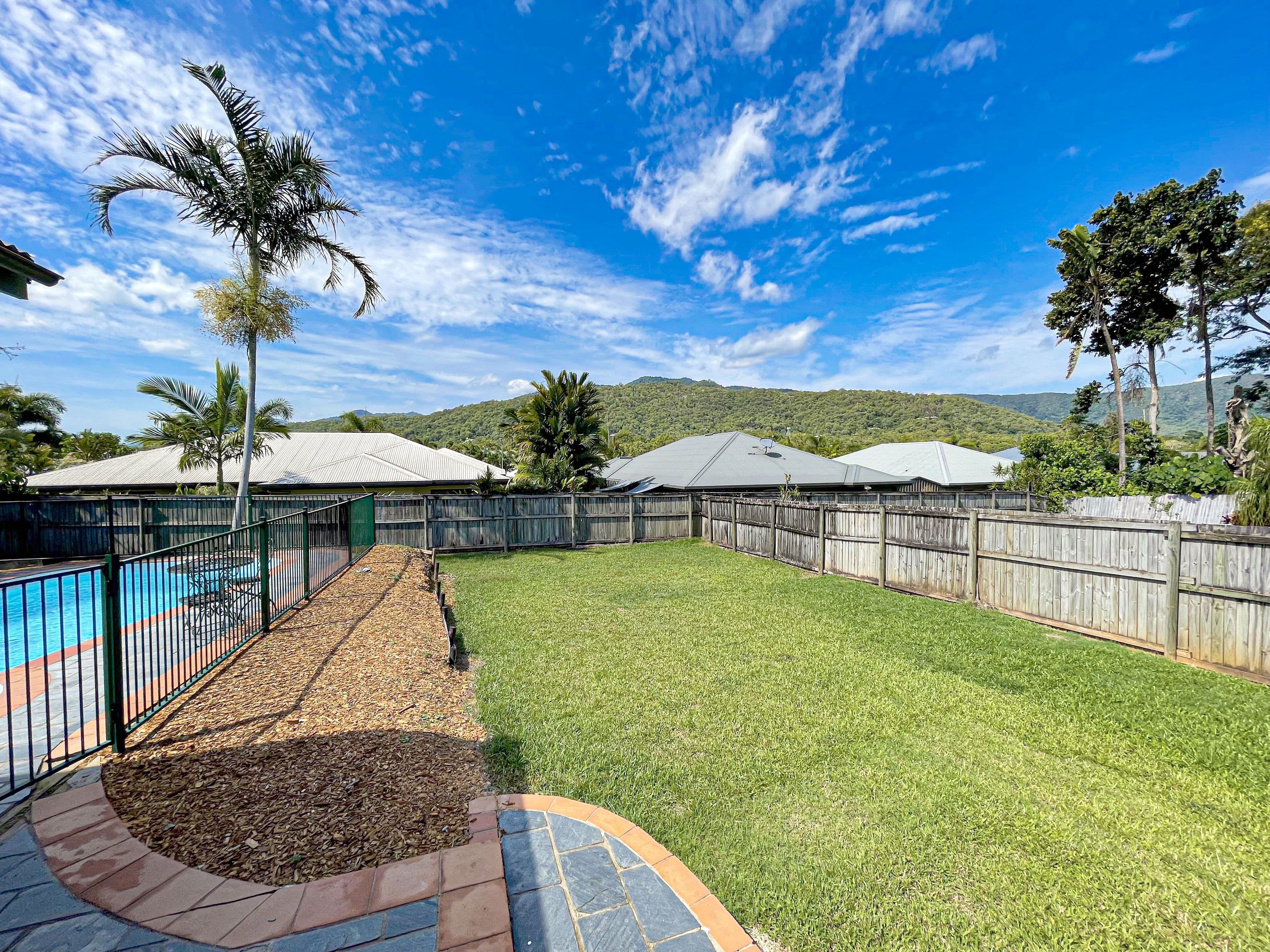 7 Manus Street, Trinity Beach QLD 4879, Trinity Beach - Thumbnail 3