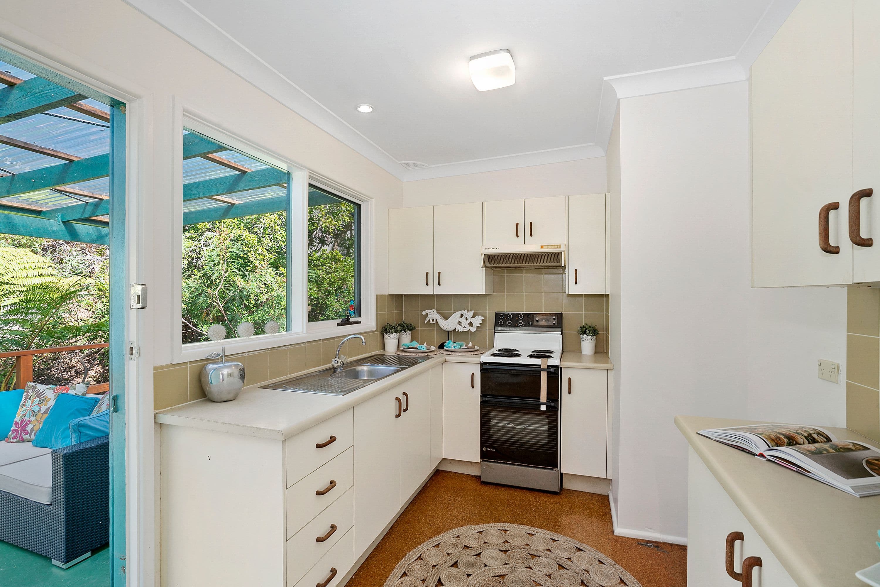 18 Towradgi Street, Narraweena - Thumbnail 3