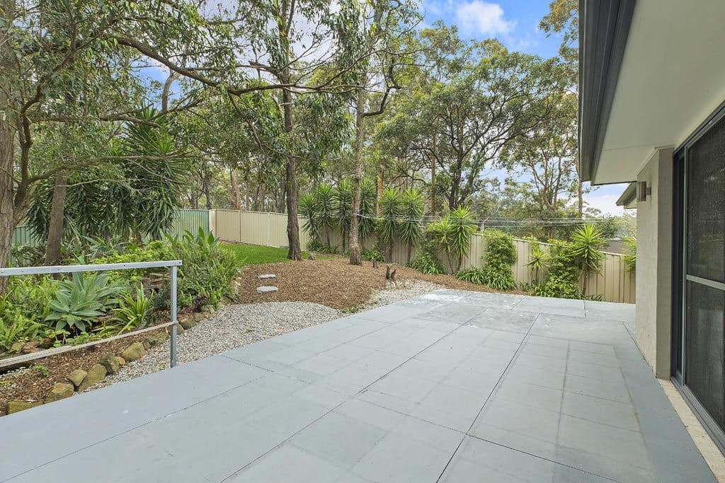 15 Karina Place, Bolton Point - Thumbnail 3