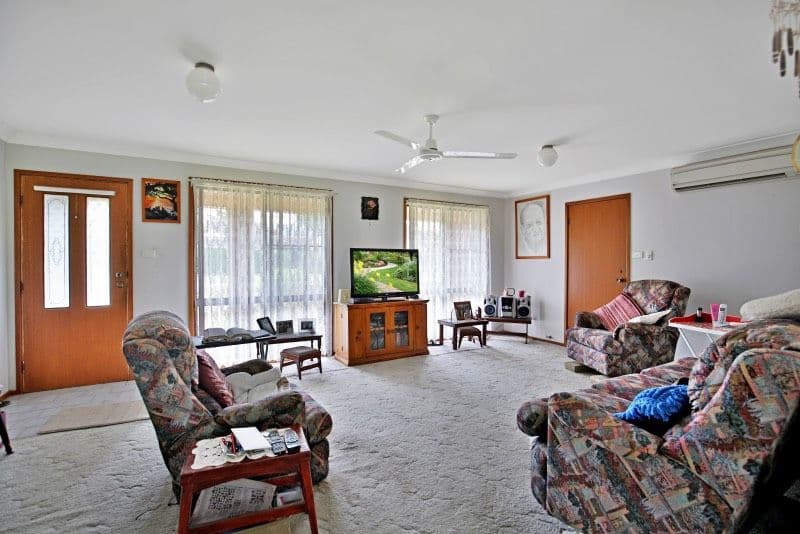 25 Ferntree Drive, Bomaderry - Thumbnail 3