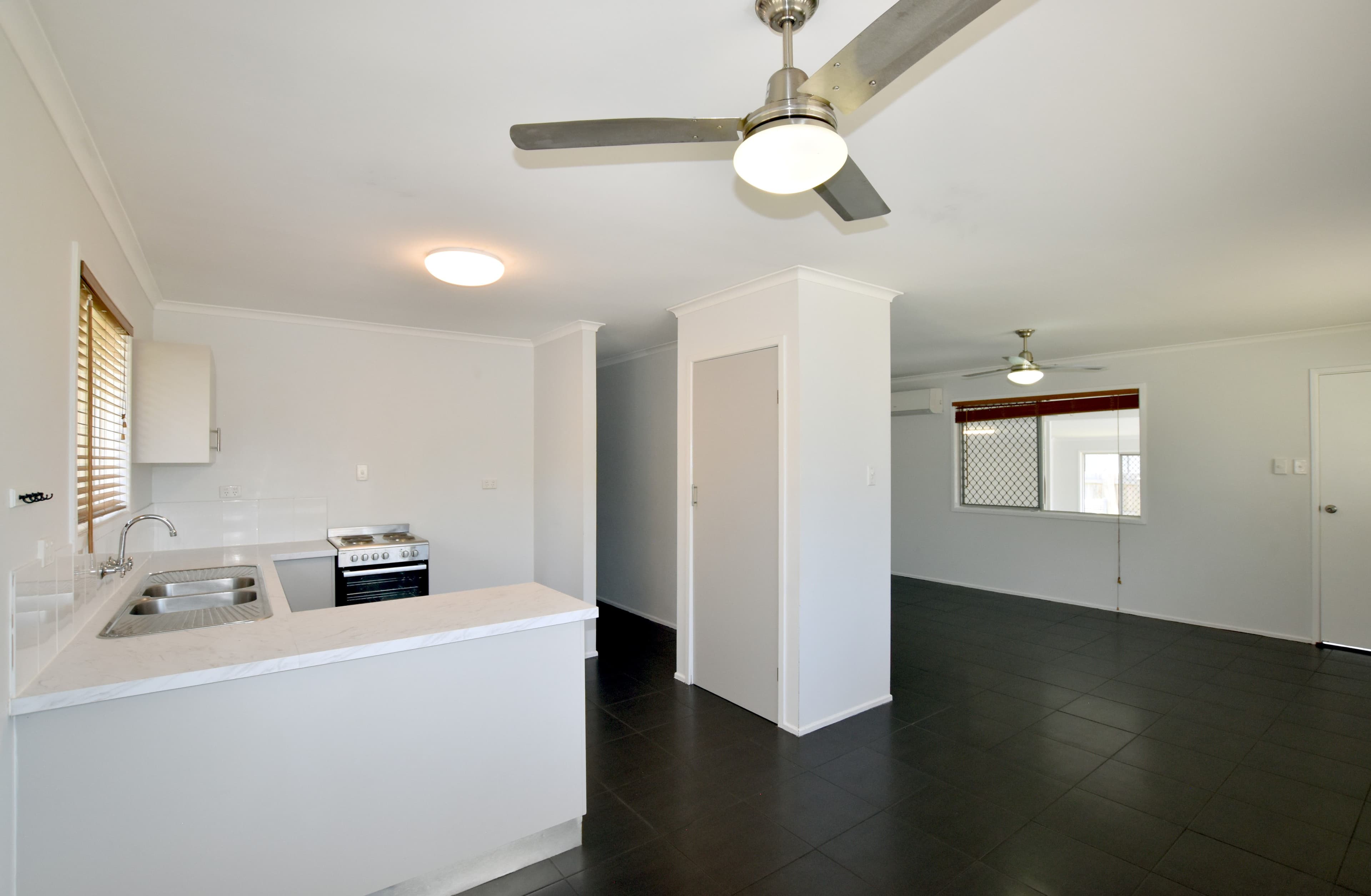 19 Sandpiper Avenue, New Auckland QLD 4680, New Auckland - Thumbnail 5