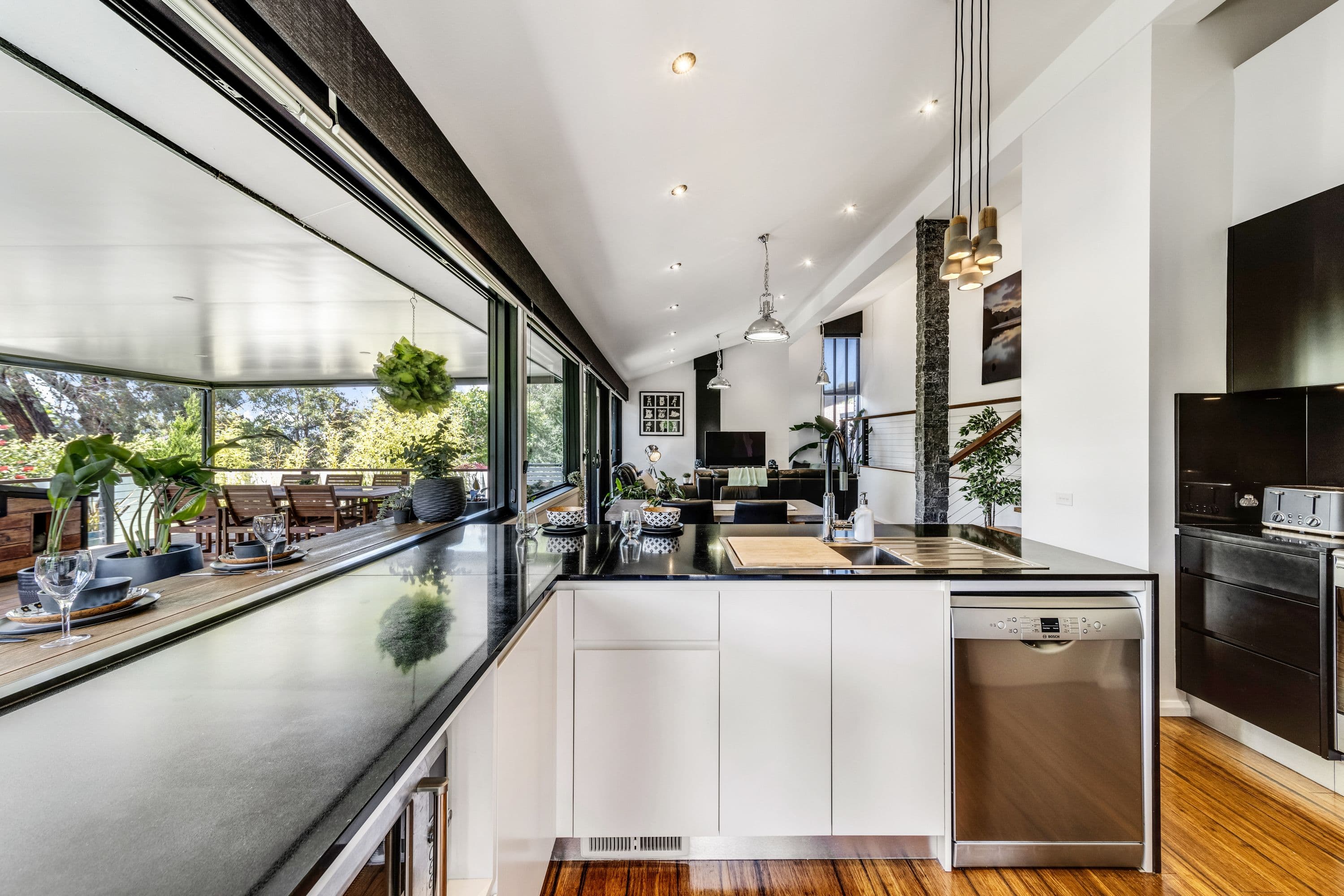 8 Kearne Place, Kambah ACT 2902, Kambah - Thumbnail 2