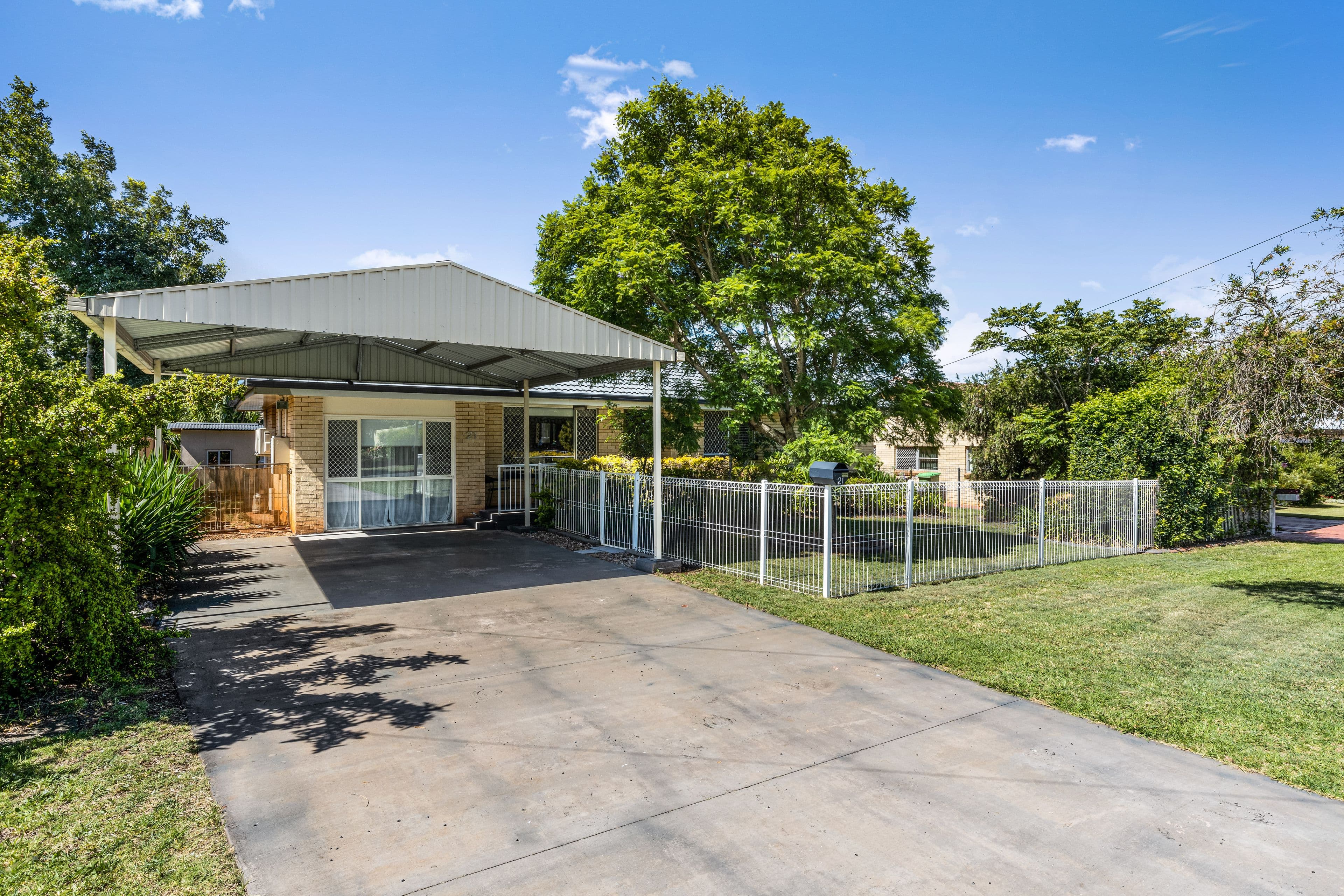 21 Merino Street, Harristown QLD 4350, Harristown - Thumbnail 3