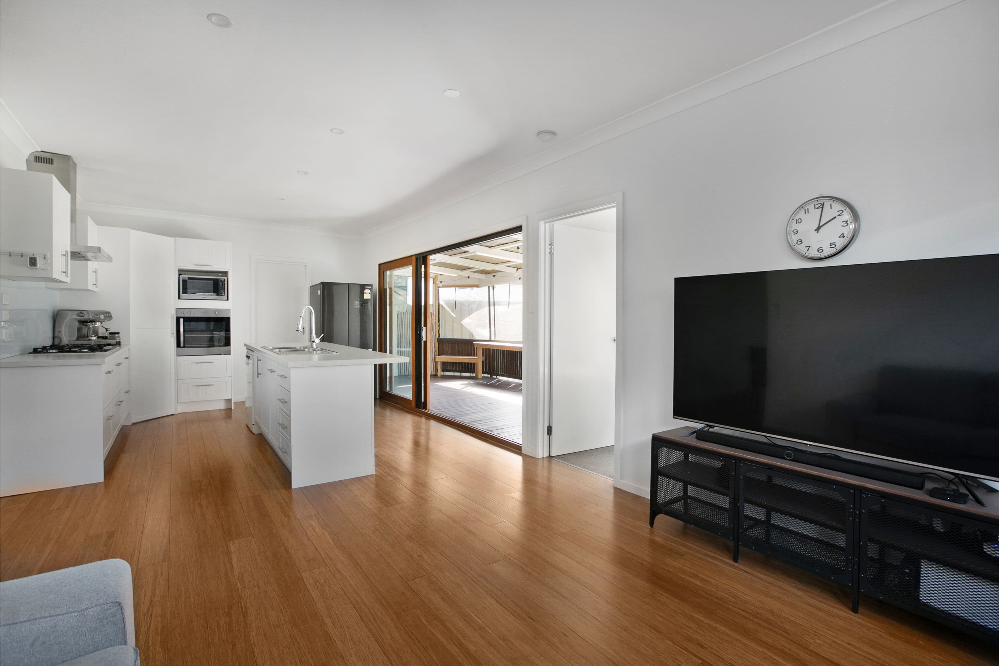 26 Hickford Street, Reservoir VIC 3073, Reservoir - Thumbnail 5