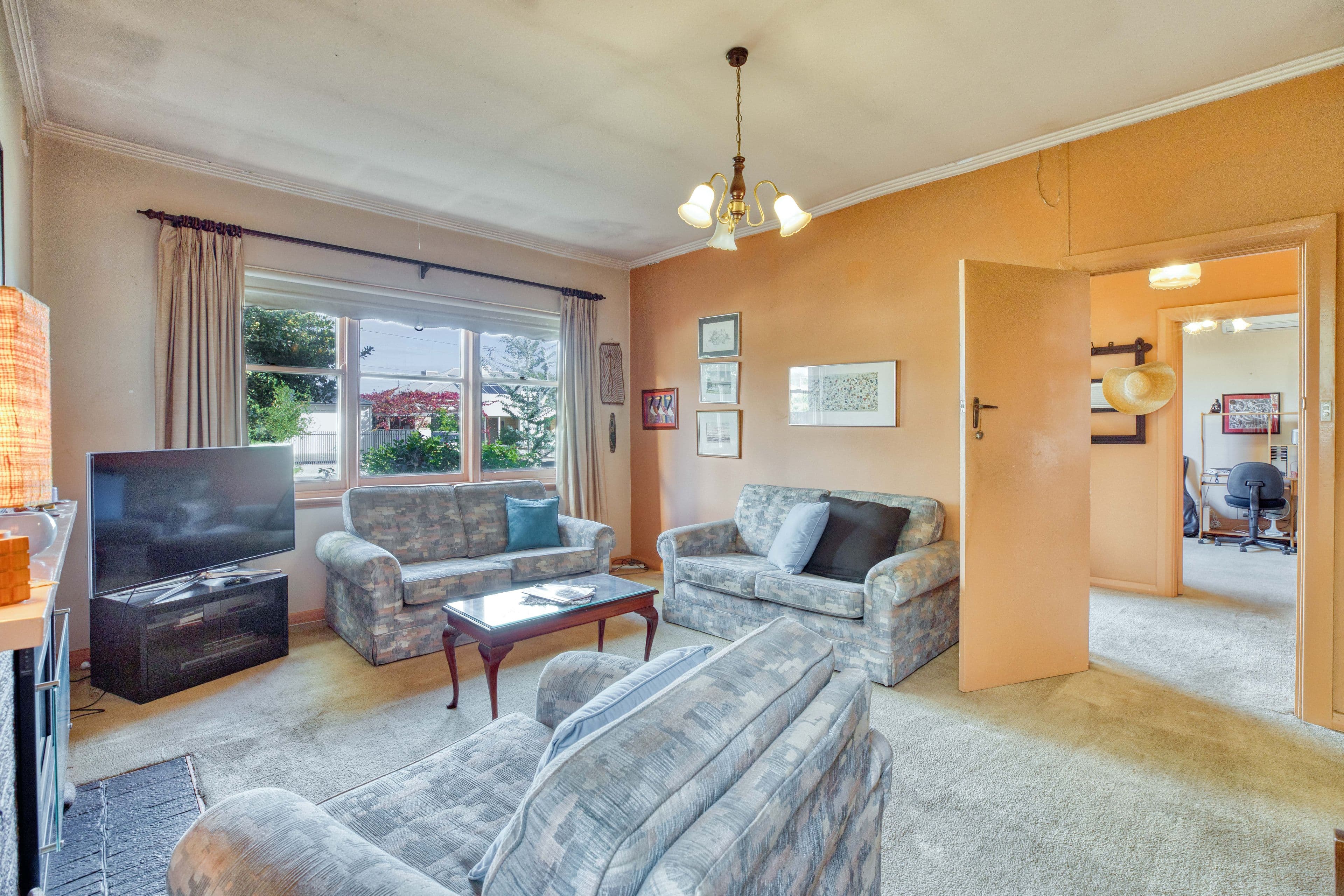 27 Helmsdale Avenue, Glengowrie SA 5044, Glengowrie - Thumbnail 5