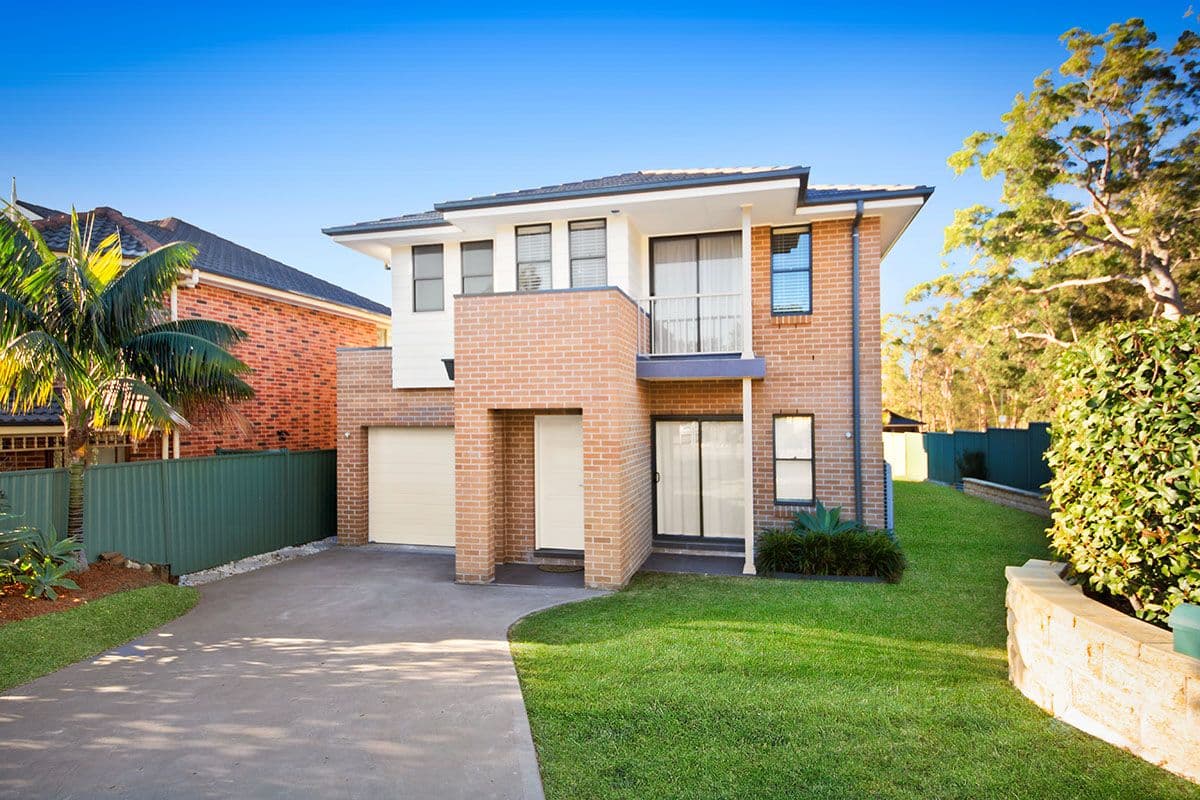 15 Nicolson Circuit, Menai - Image 1