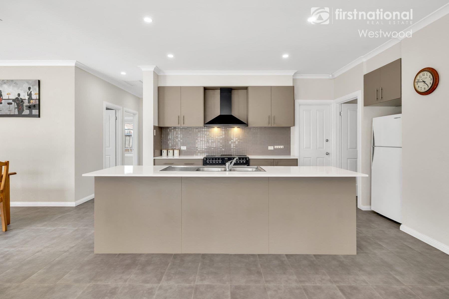 136 Werribee Street North, Werribee VIC 3030, Werribee - Thumbnail 3