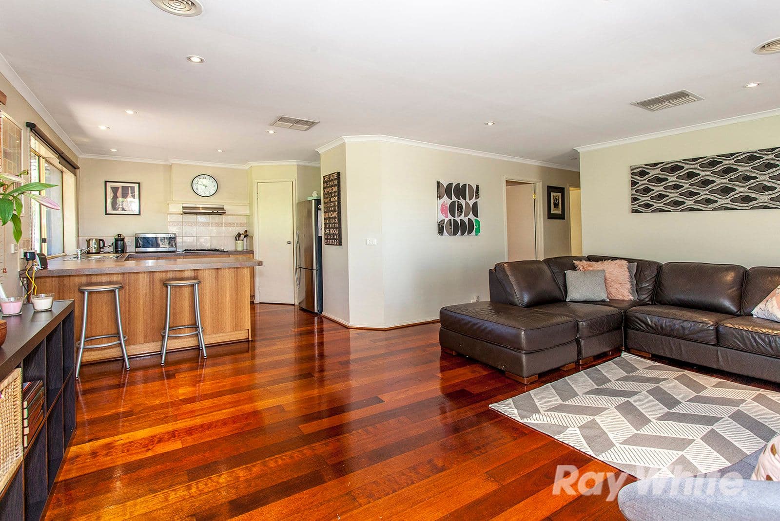 29 Warbler Court, Boronia VIC 3155, Boronia - Thumbnail 3