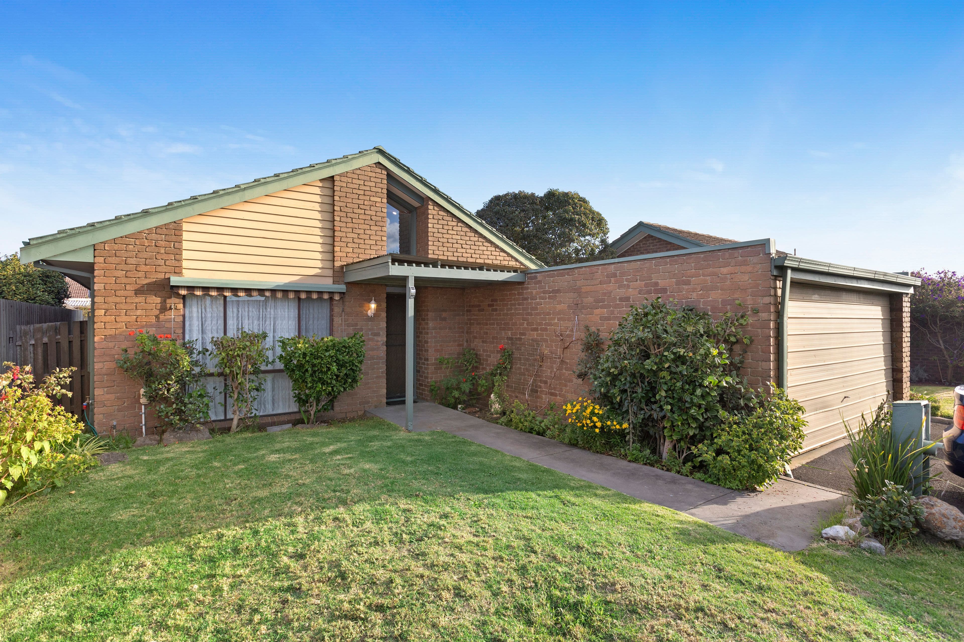 9 Woodland Drive, Cheltenham VIC 3192, Cheltenham - Image 1