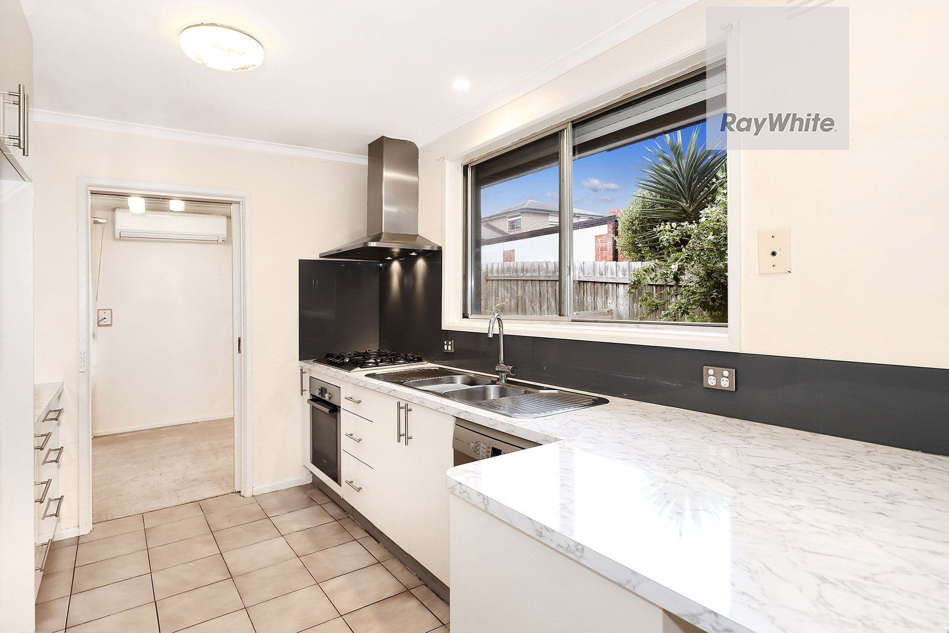 13 Ellesmere Crescent, Gladstone Park VIC 3043, Gladstone Park - Thumbnail 7