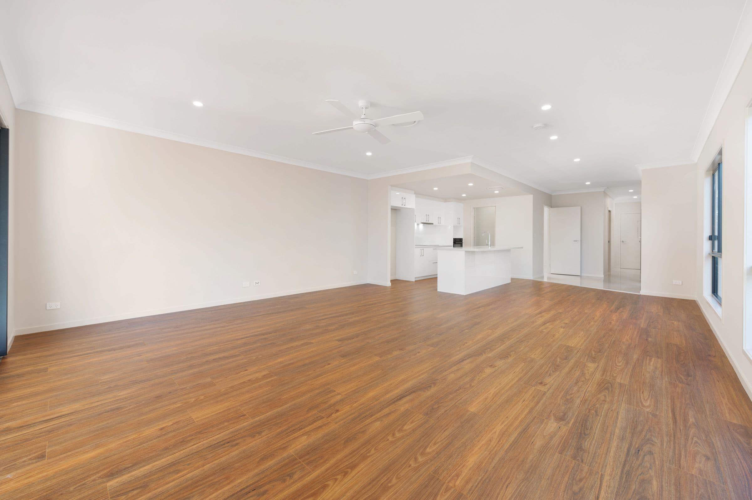23 Cawthray Street, Biggera Waters QLD 4216, Biggera Waters - Thumbnail 5
