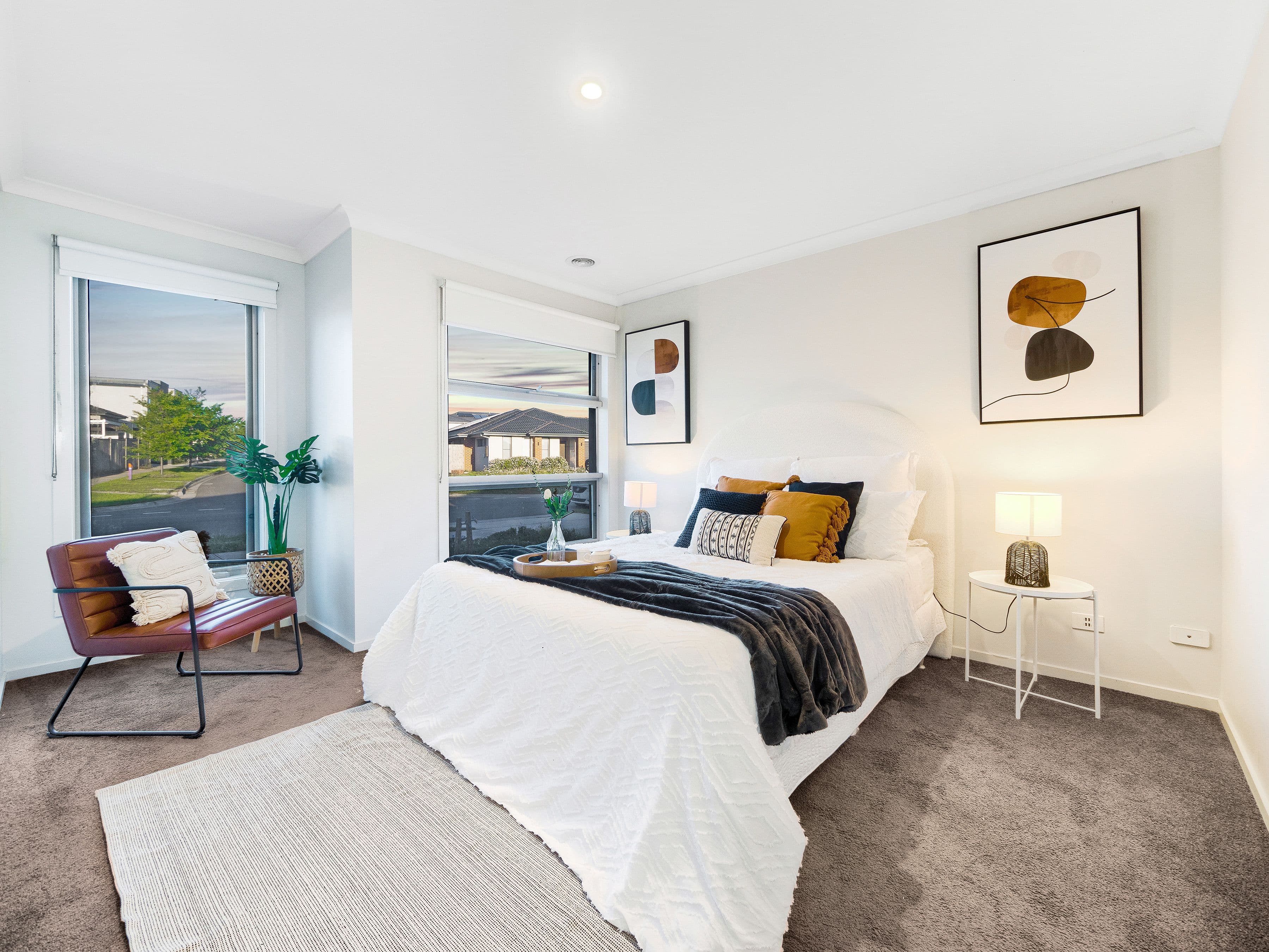 57 Swindale Way, Clyde North VIC 3978, Clyde North - Thumbnail 2