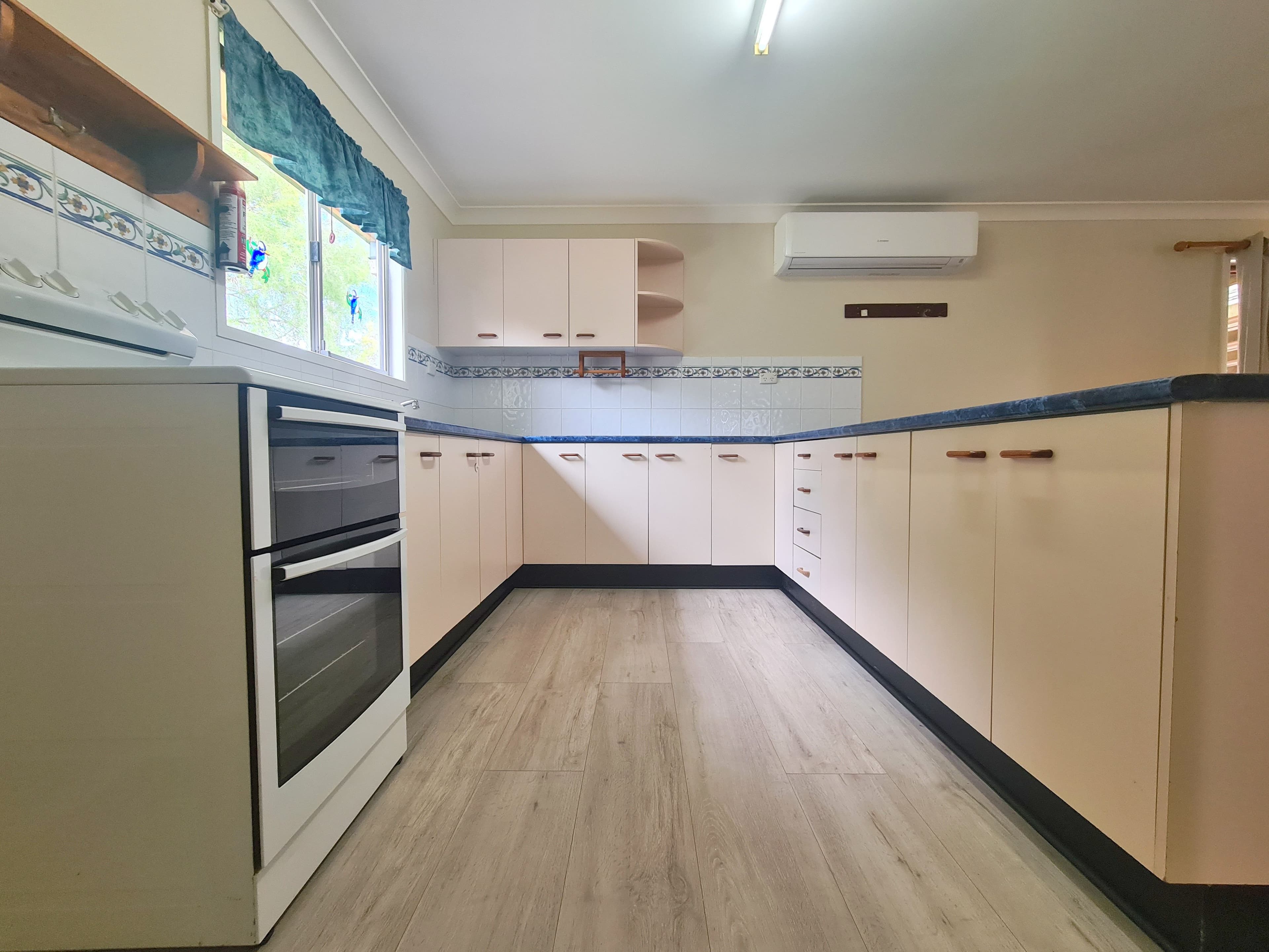 17 Railway Terrace, Crows Nest QLD 4355, Crows Nest - Thumbnail 3