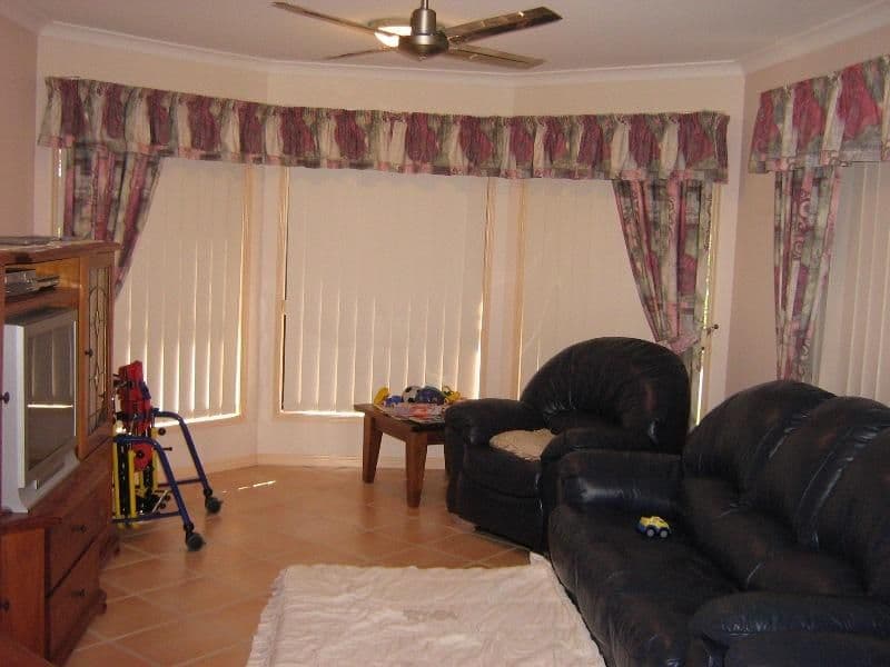 21 Kilbride Court, CALOUNDRA WEST QLD 4551, Caloundra West - Thumbnail 3