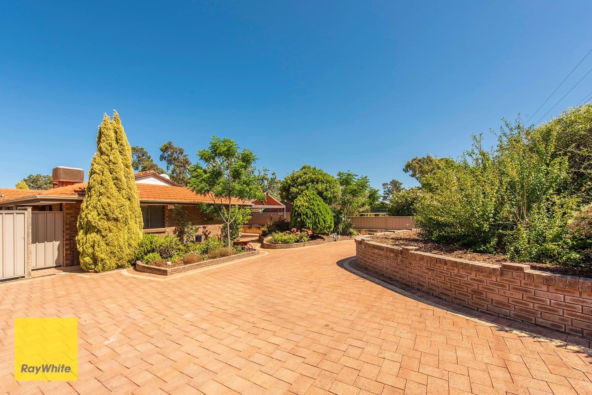 44 Boonooloo Road, Kalamunda WA 6076, Kalamunda - Thumbnail 2