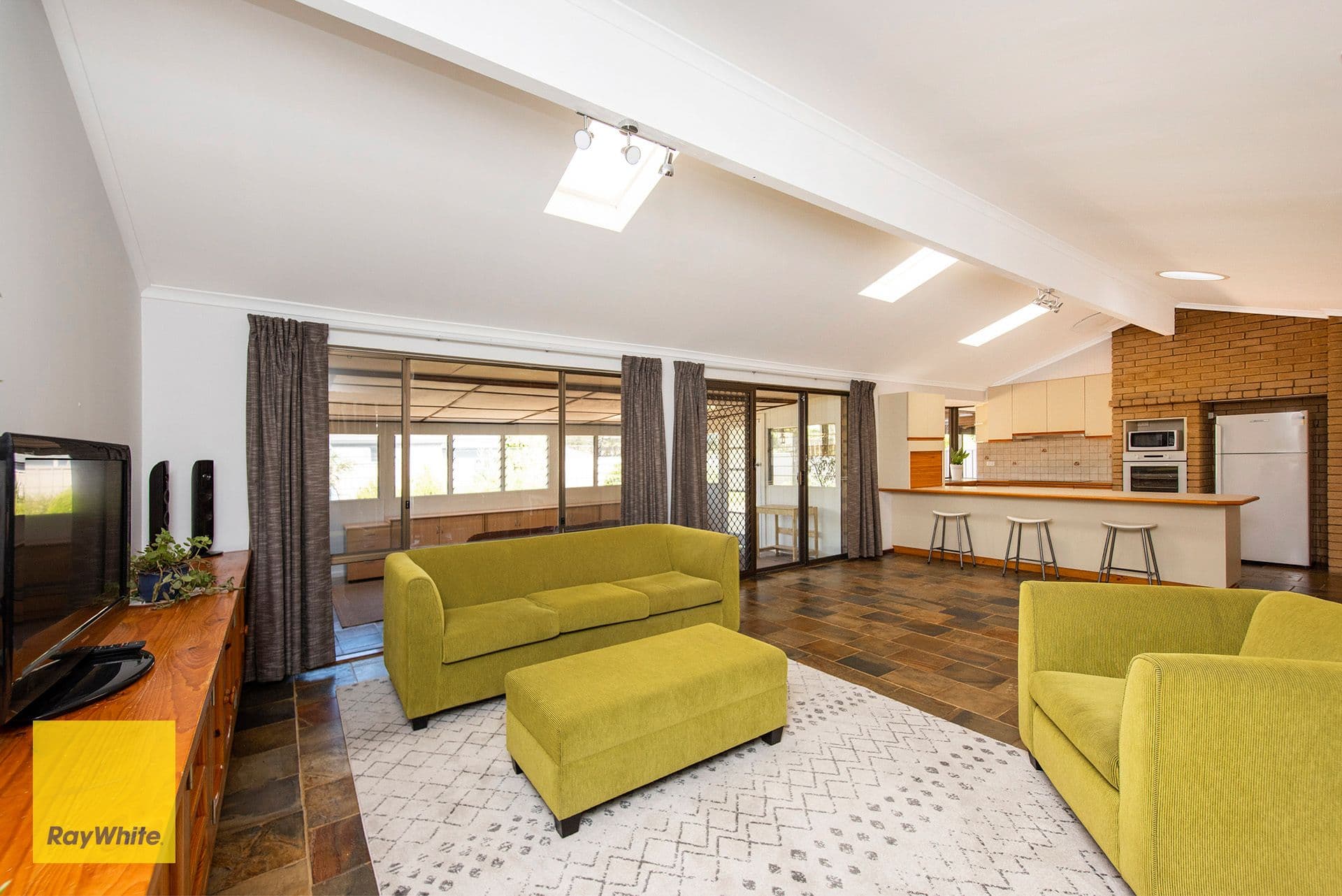 44 Boonooloo Road, Kalamunda WA 6076, Kalamunda - Thumbnail 6