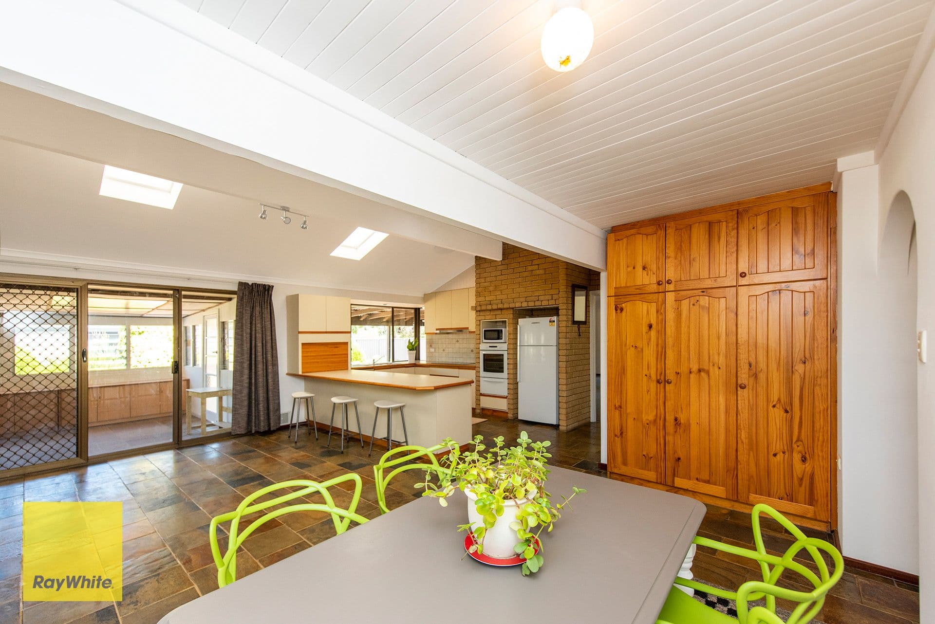 44 Boonooloo Road, Kalamunda WA 6076, Kalamunda - Thumbnail 8