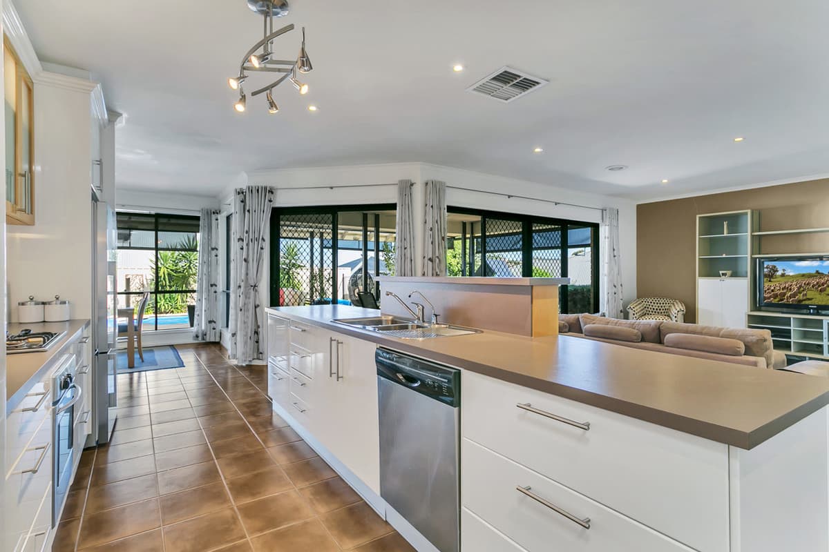 6 River Walk, Walkley Heights SA 5098, Walkley Heights - Thumbnail 7