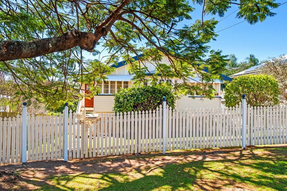 10 Contay Street, HOLLAND PARK QLD 4121, Holland Park - Image 1