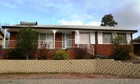 140  Burinjuck Crescent, DUFFY ACT 2611, Duffy - Image 1