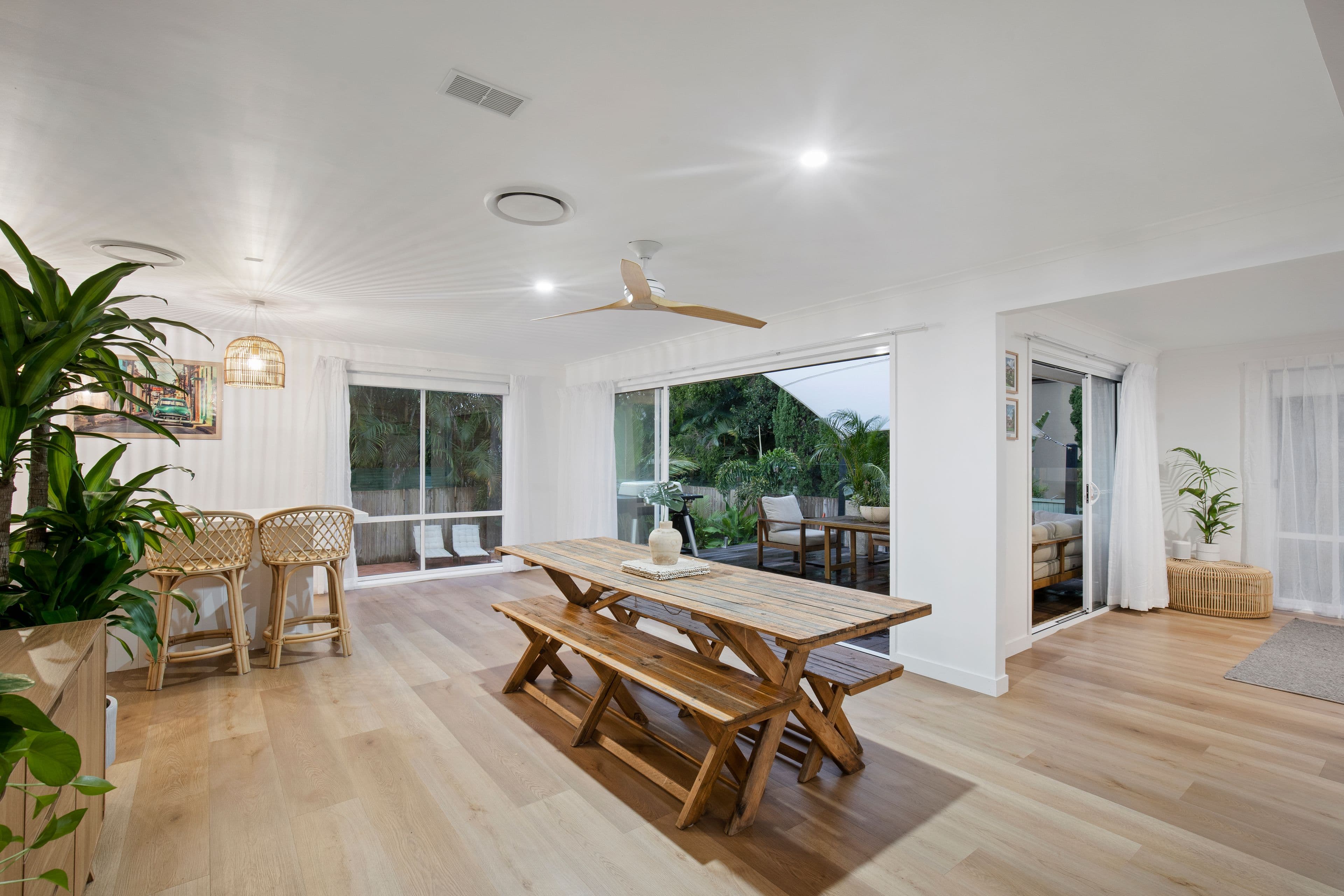 14 Karina Crescent, Broadbeach Waters QLD 4218, Broadbeach Waters - Thumbnail 4