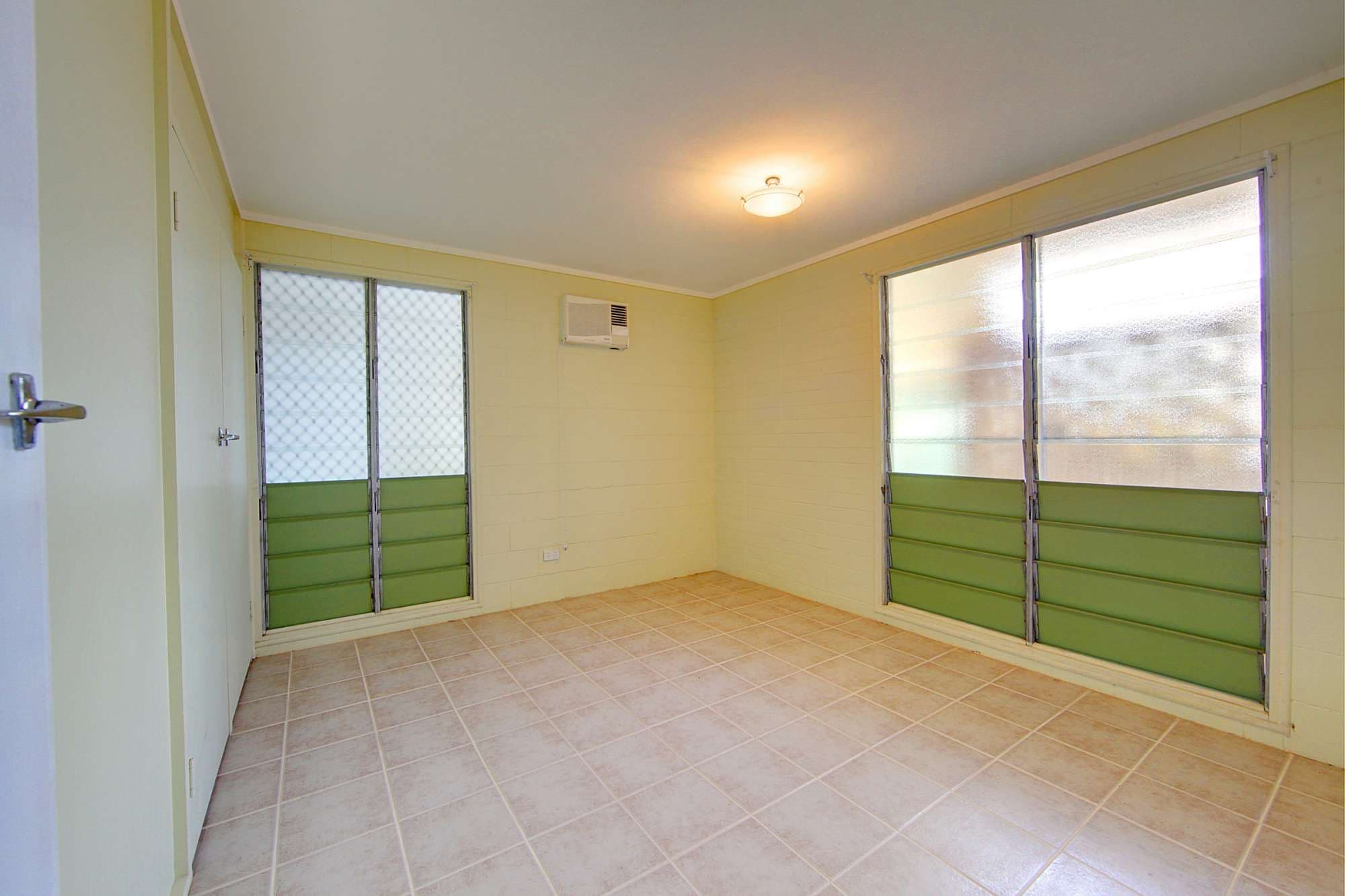 18 Love Lane, MUNDINGBURRA QLD 4812, Mundingburra - Thumbnail 4
