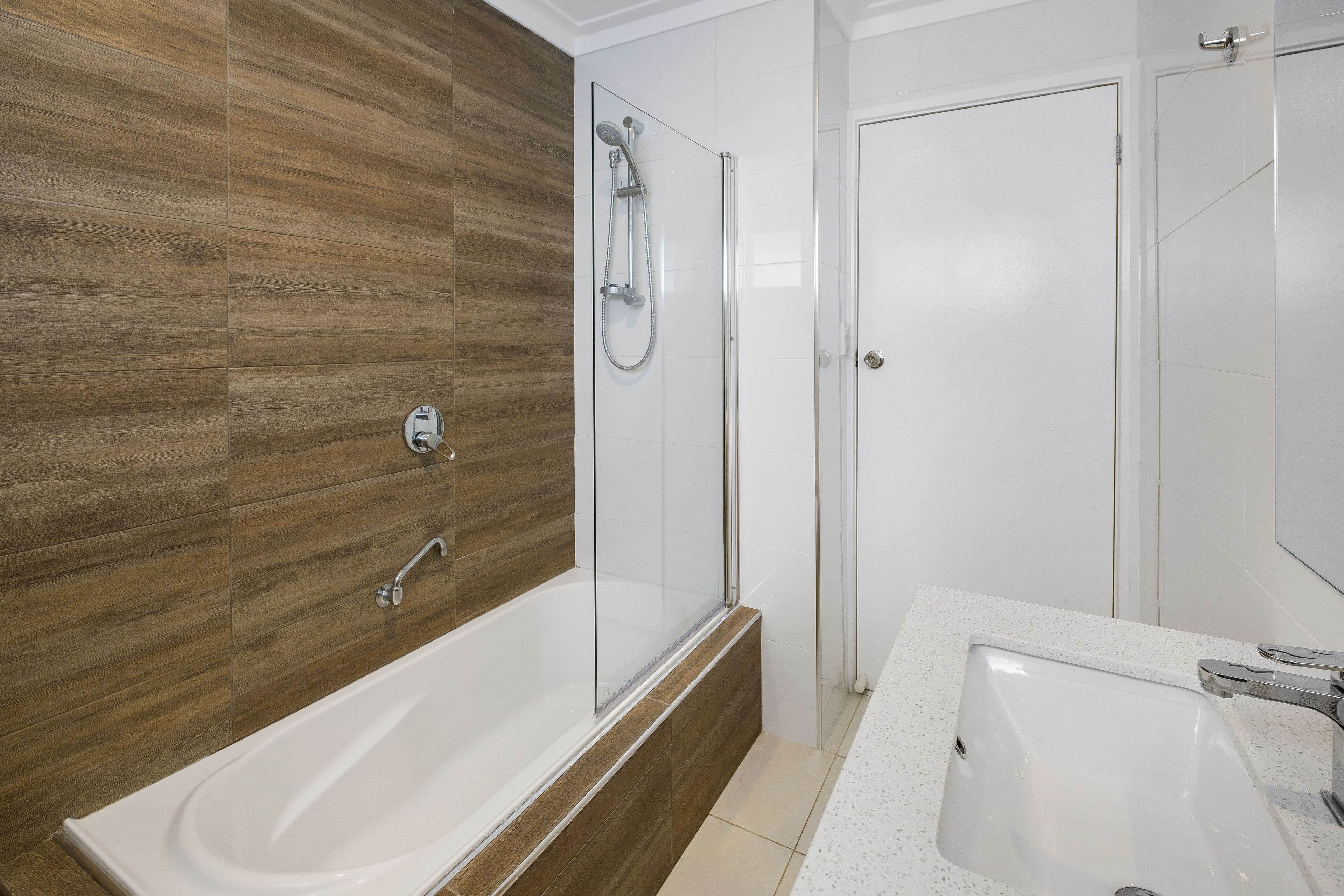 10 Cook Road, Killarney Vale NSW 2261, Killarney Vale - Thumbnail 5