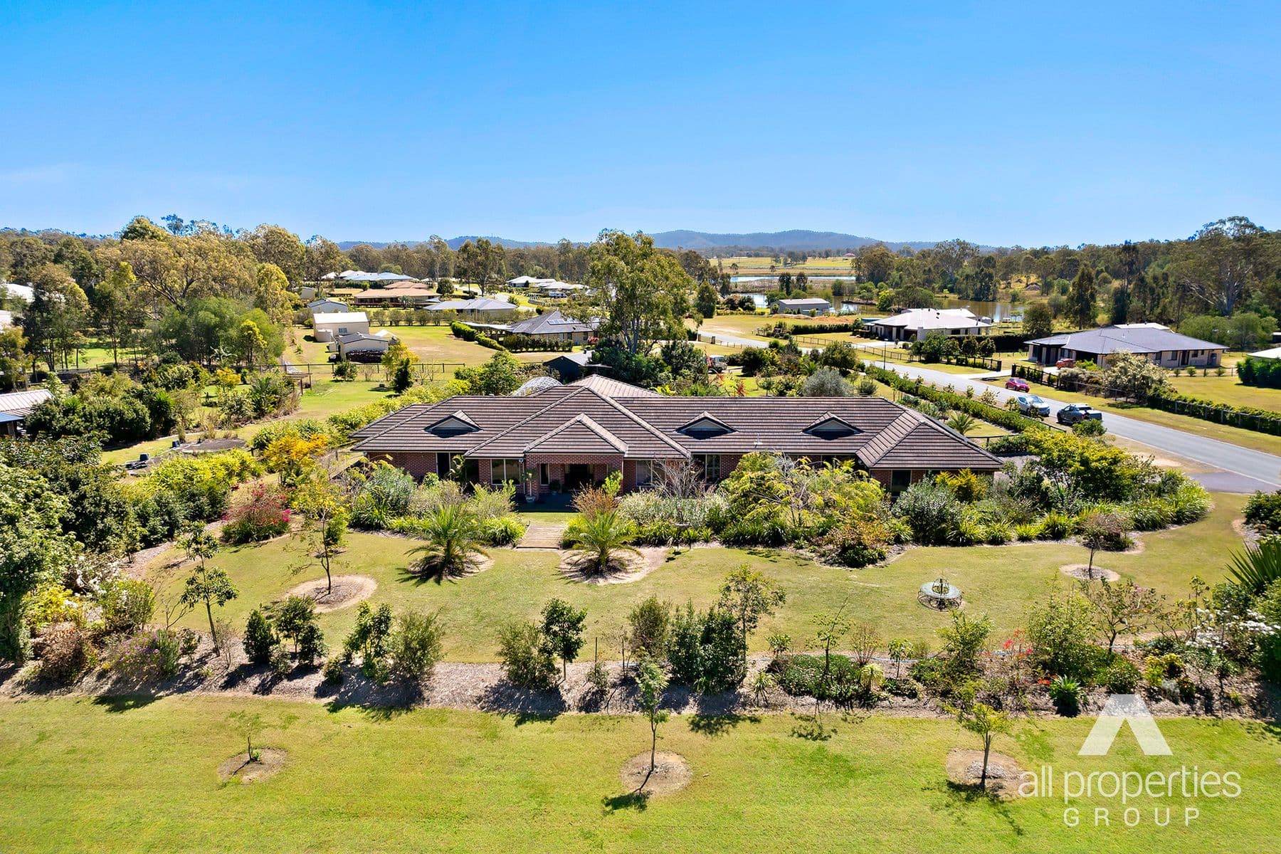 2-10 Lochview Court, Tamborine QLD 4270, Tamborine - Image 1