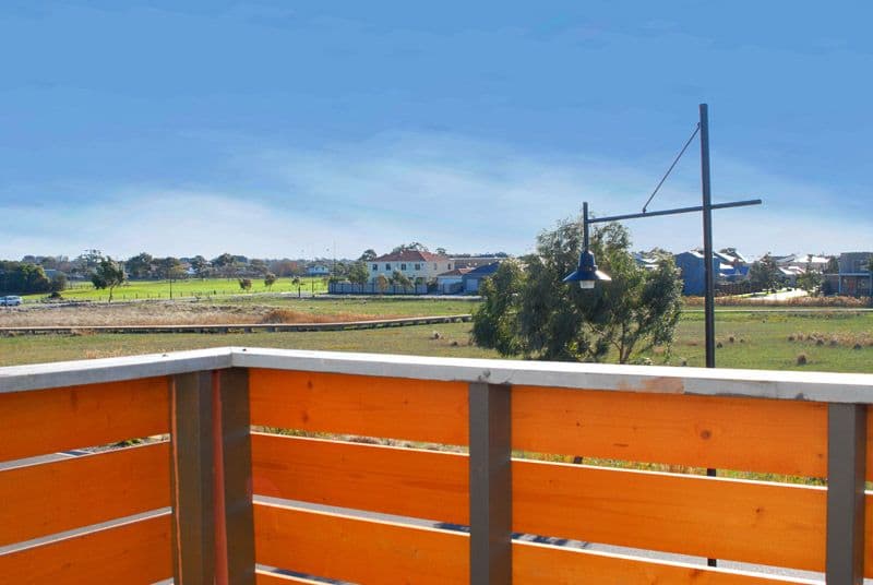 22  Jack Holt Way, MORDIALLOC VIC 3195, Mordialloc - Thumbnail 7