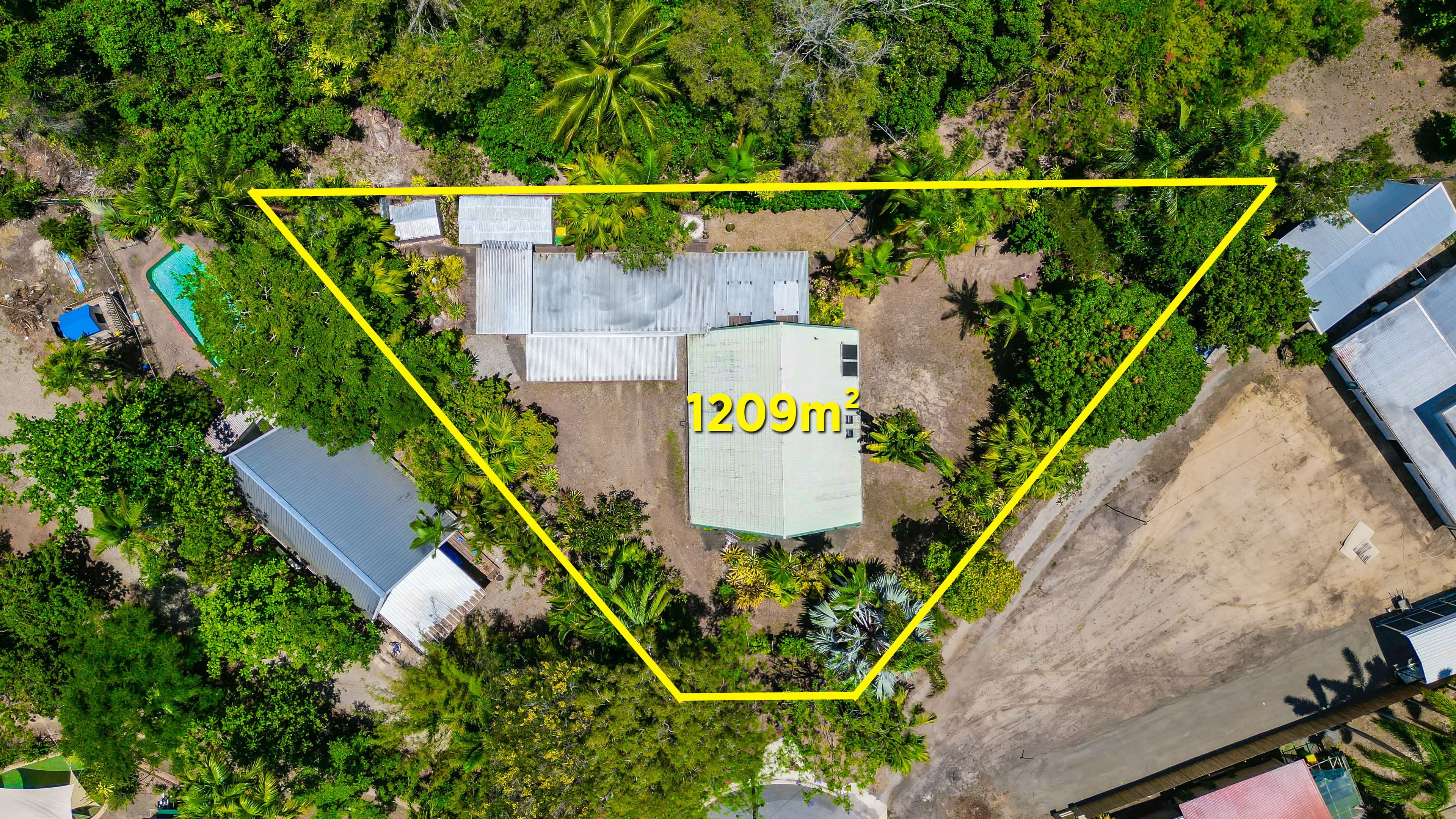 10 La Trobe Close, Trinity Park QLD 4879, Trinity Park - Image 1