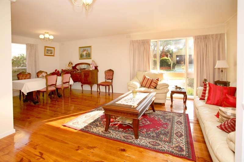 4 Beacon Street, VERMONT SOUTH VIC 3133, Vermont South - Thumbnail 2