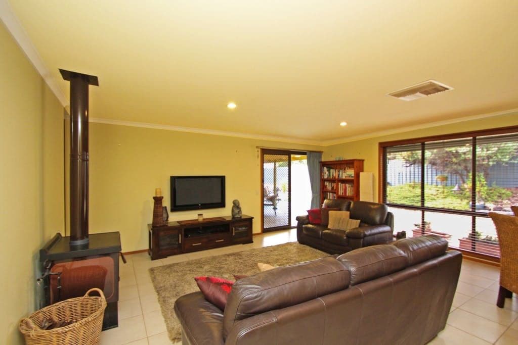 59 Derrick Street, Berri SA 5343, Berri - Thumbnail 4