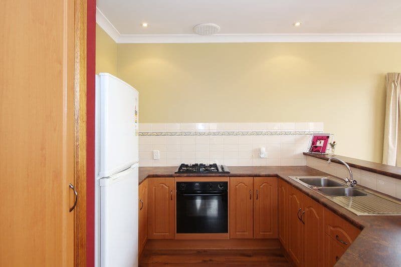 8 Dotterel Place, MAWSON LAKES SA 5095, Mawson Lakes - Thumbnail 7