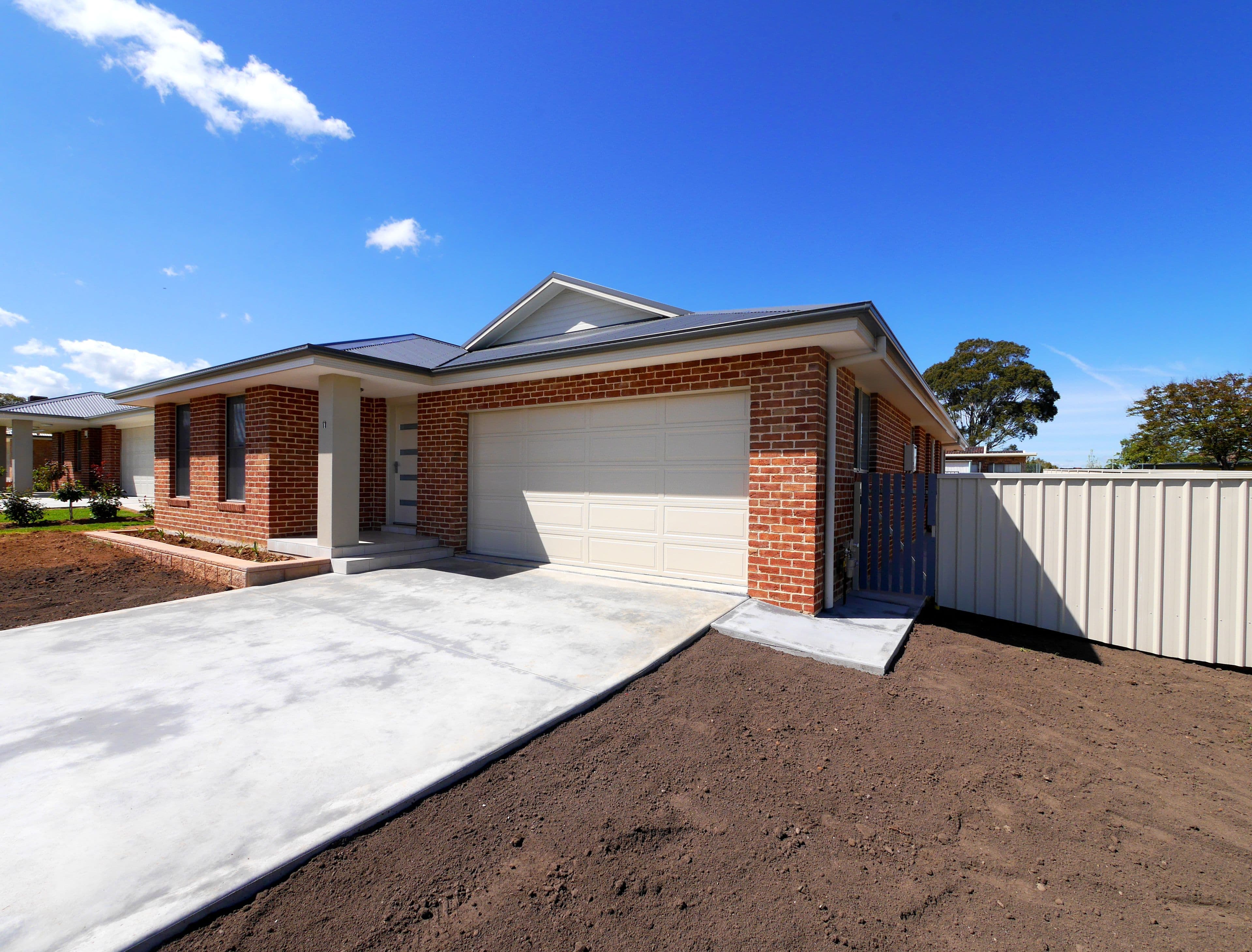 11 Duffey Avenue, Cowra - Image 1