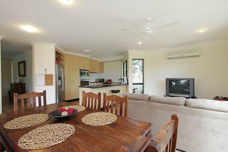 16 Botha Street, BLACKS BEACH QLD 4740, Blacks Beach - Thumbnail 5