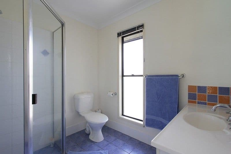 16 Botha Street, BLACKS BEACH QLD 4740, Blacks Beach - Thumbnail 8