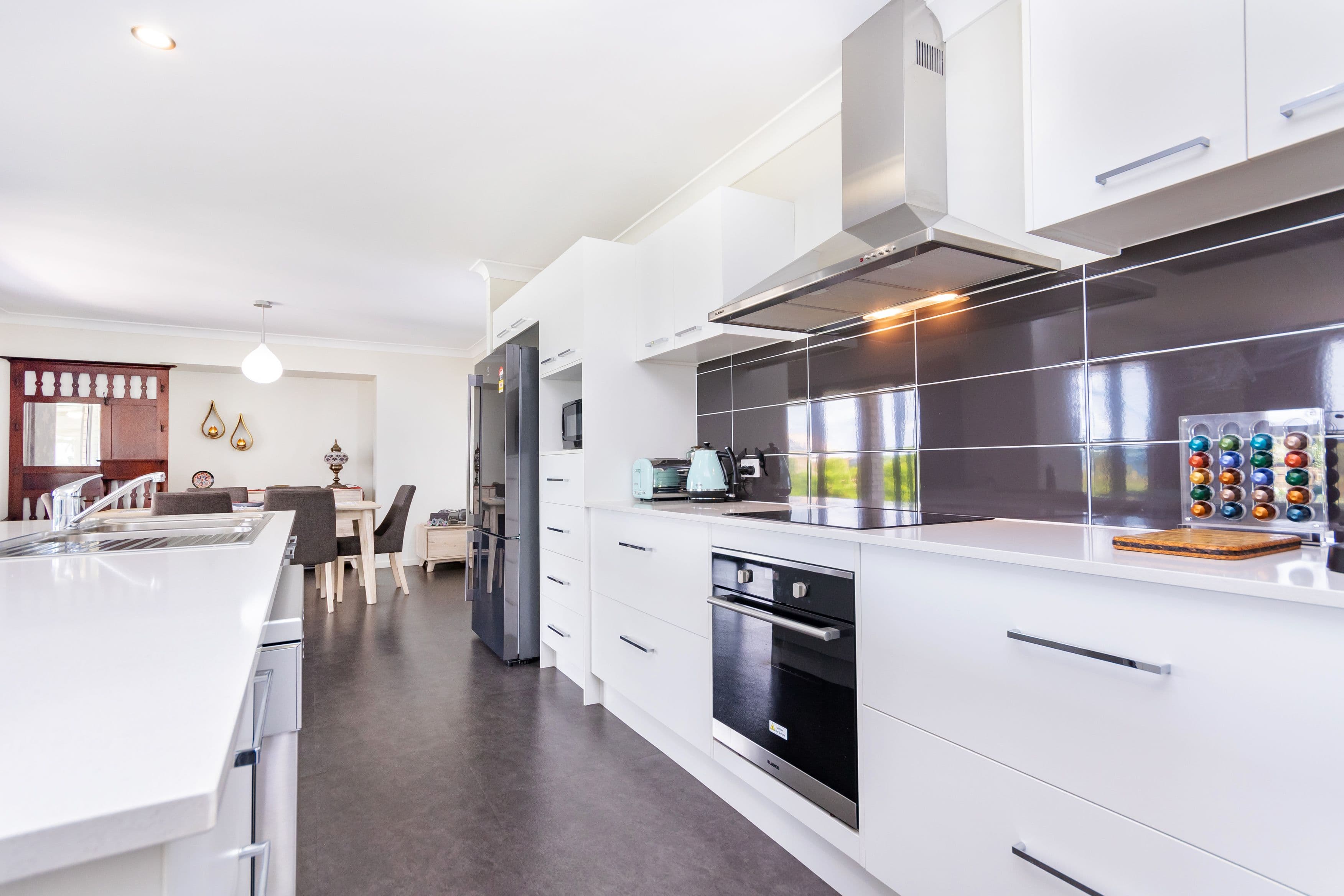 107 Samsonvale Road, Strathpine QLD 4500, Strathpine - Thumbnail 4